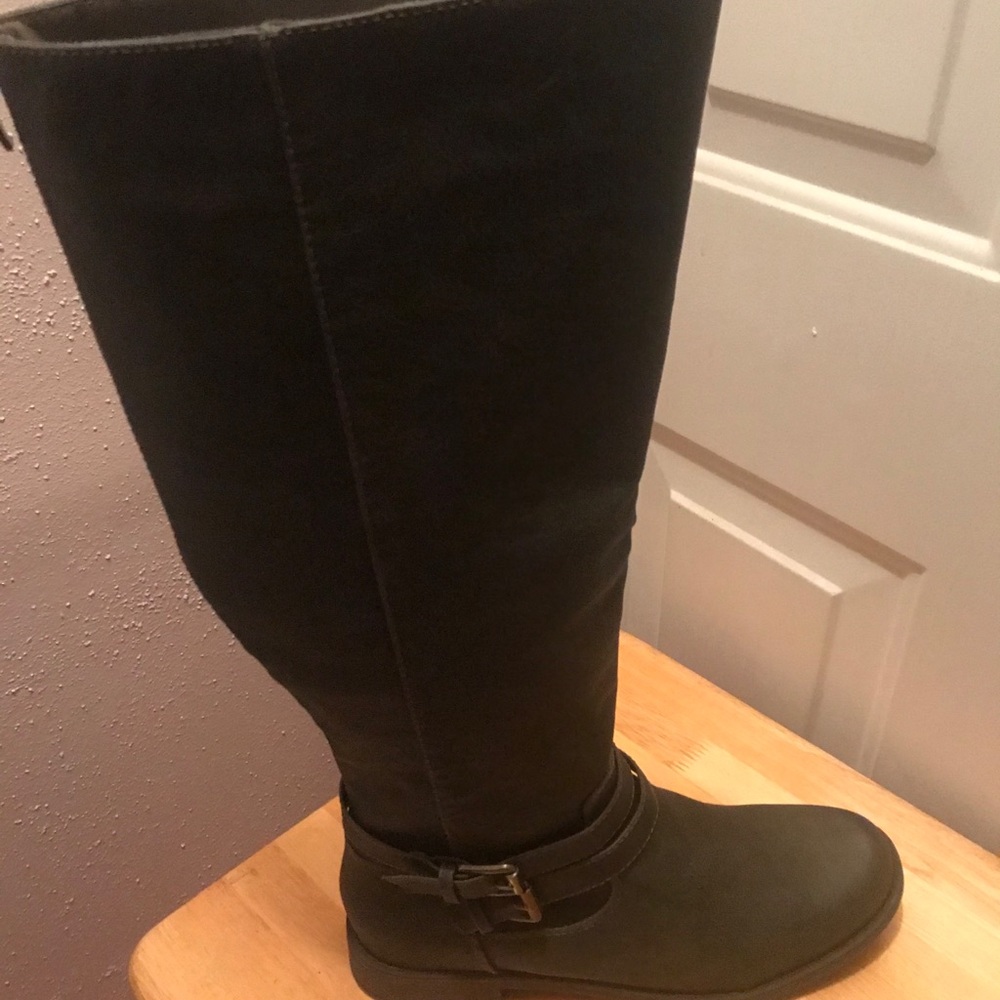 Nice Winter Boots-Standard, Average Width - image 2